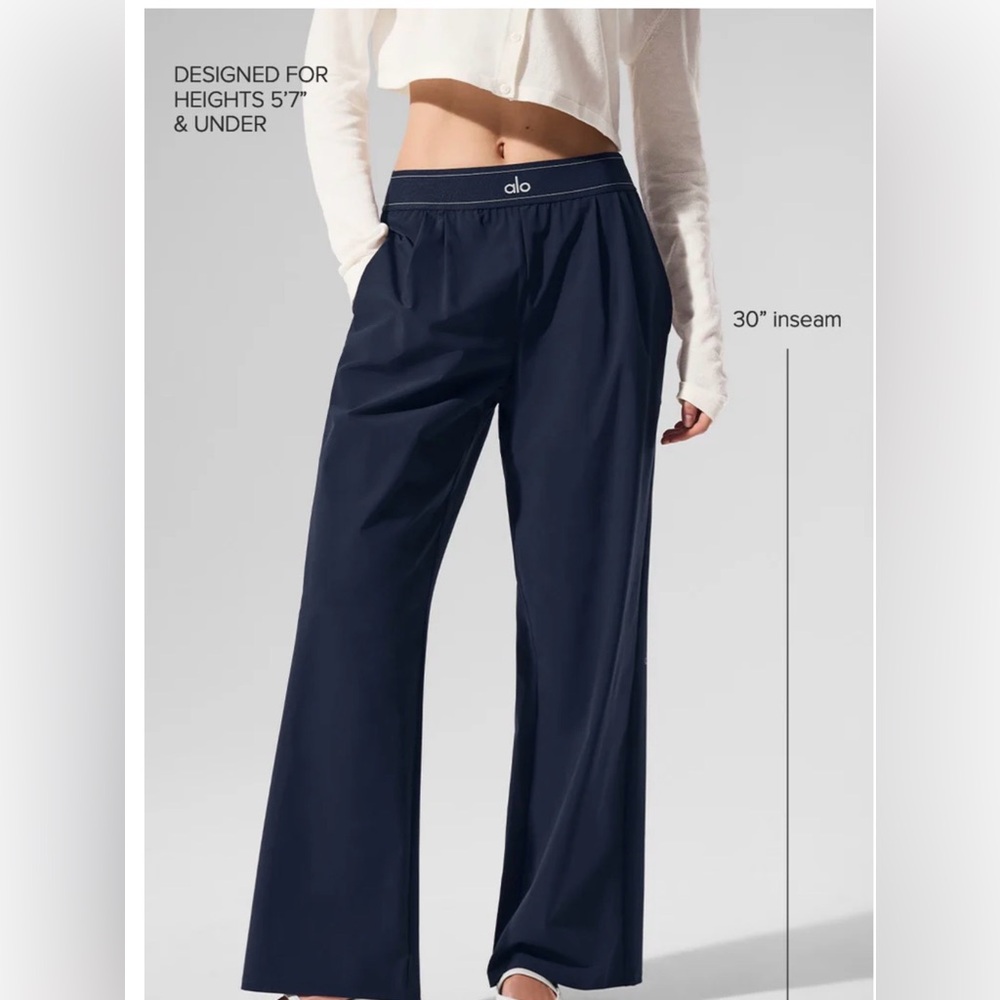 ALO Women’s SUIT UP trouser pant size NWT
